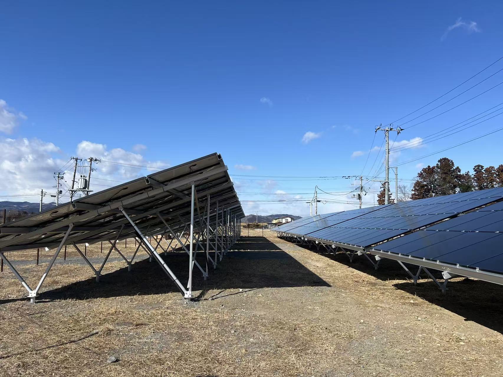 Material del soporte de tierra solar