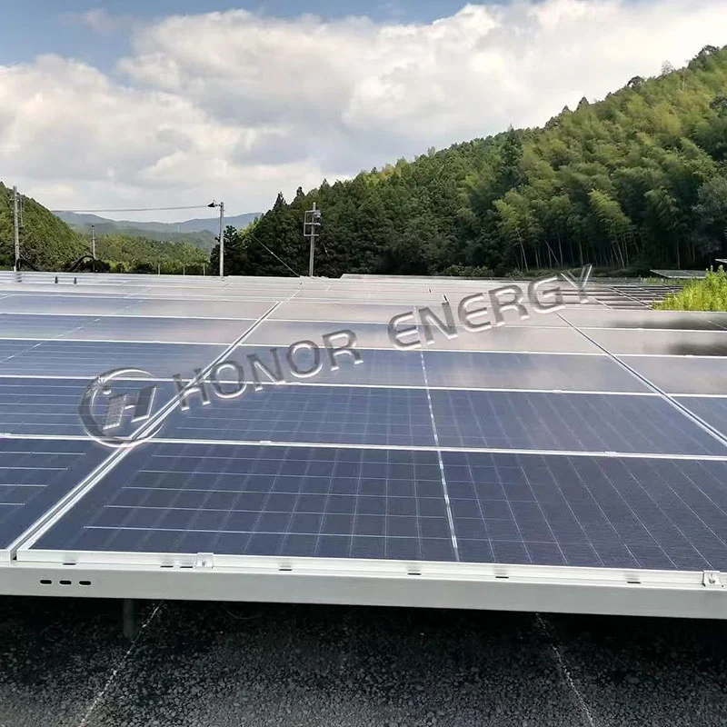 Montaje de tierra de acero al carbono solar