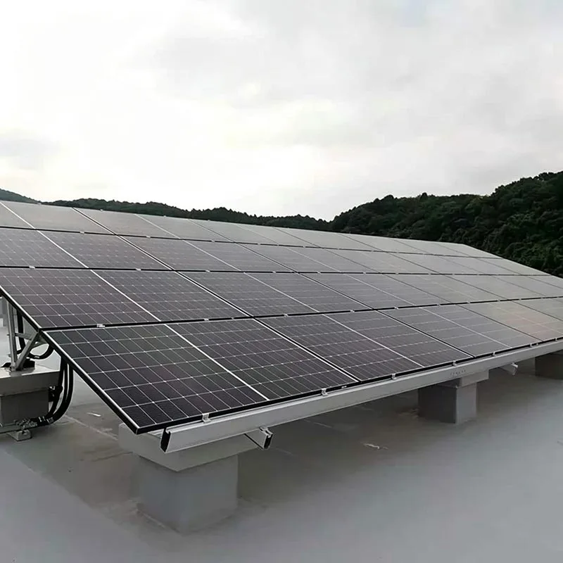Montaje solar en techo plano